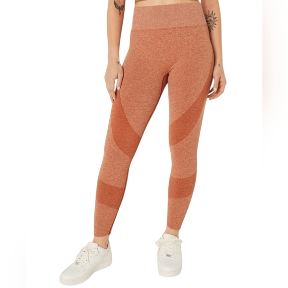 PINK Active Pants - PINK Active Coral High-Rise Leggings